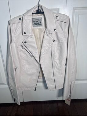 Levi's Women's Cream Leather Moto Jacket Sz m